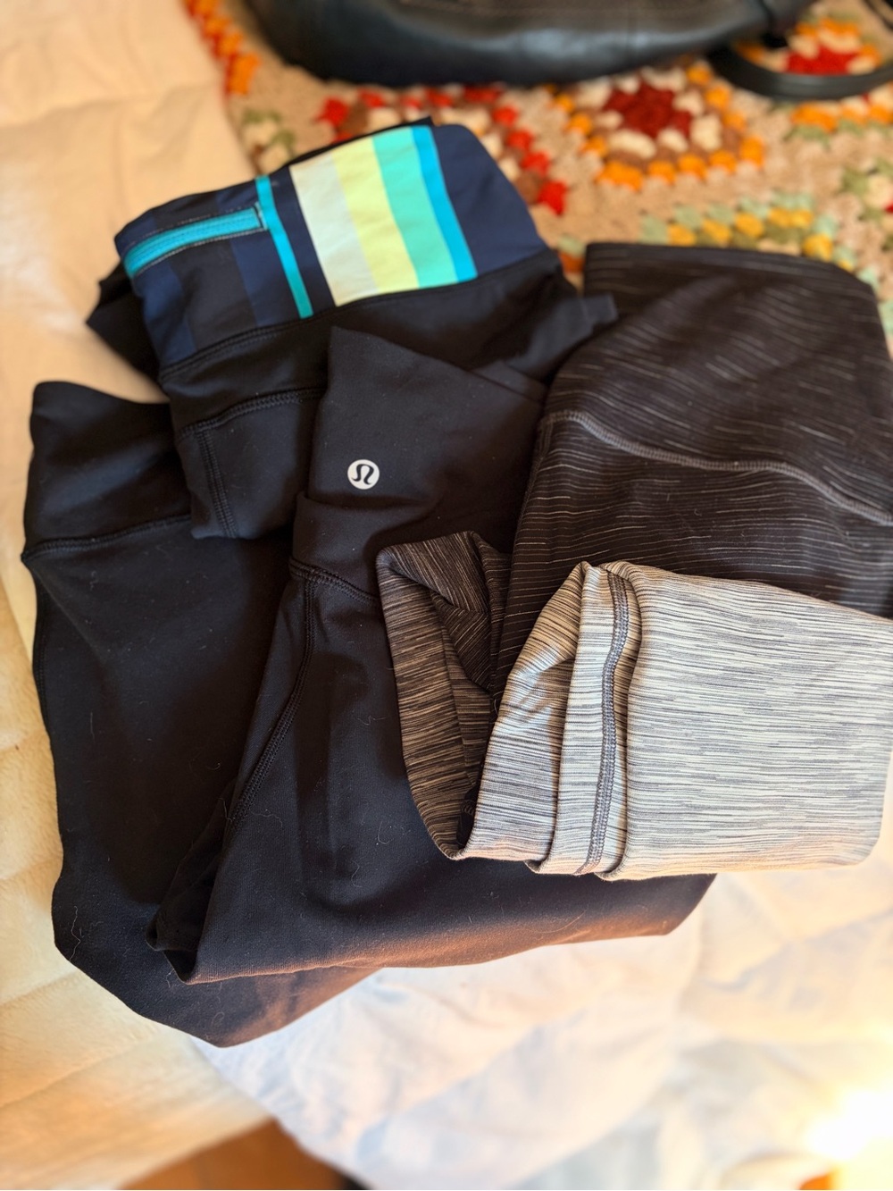 lululemon athletica LOT 4 tights 3 black and one black and grey
